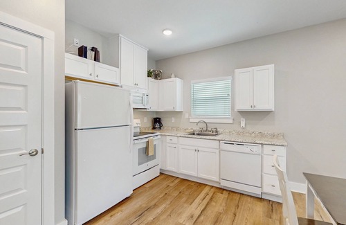 Fulton House | Inviting coastal home with shared pool and stocked pond