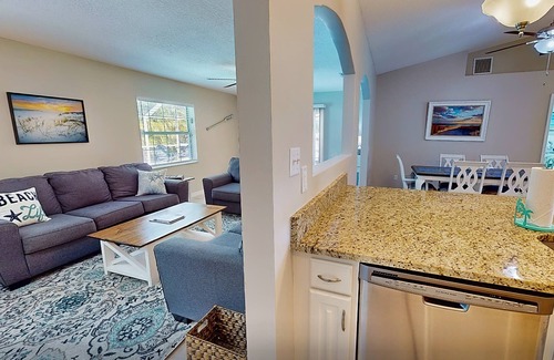 Sebastian Highlands House | Inviting home with yard, private pool, full kitchen, central AC, & W/D