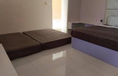 Ipoh House | Ipoh Botani nadya 3storey 5br 19 pax