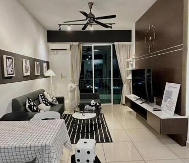 Taman Teh Teng Seng Apartment | IPOH D Festivo Premium Suites by uBook