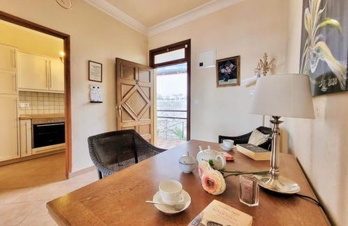 San Marcos Apartment | Ireland 2 by The Ocean Rentals