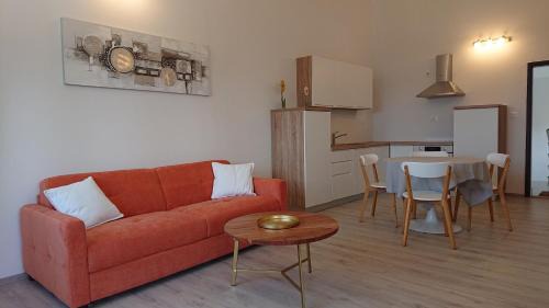 Cres Apartment | Irena