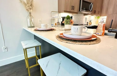 Home Park Apartment | Irie Luxury Loft
