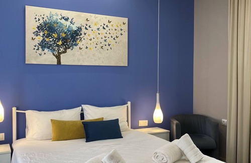 Korithion House | IRIS' Garden Rooms