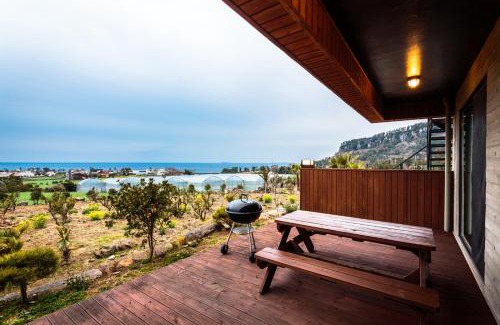 Jungmun House | IRO Jeju