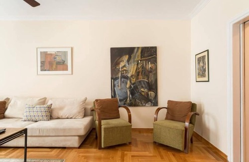 Kolonaki Apartment | Irodotou Grand Apartment