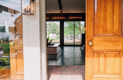 Irvington House | Irvington Waterfront: Pool, Dock & Sunset Views