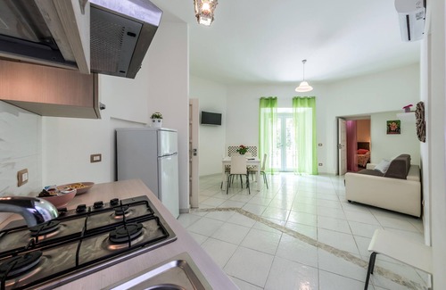 Ischia Porto Apartment | Ischia Dream Visions - Botero Two-Room Apartment