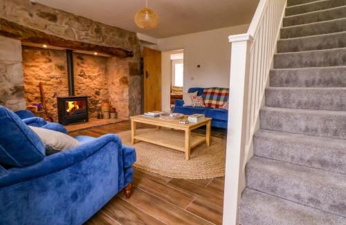 Nercwys House | Isfryn