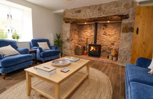 Nercwys House | Isfryn