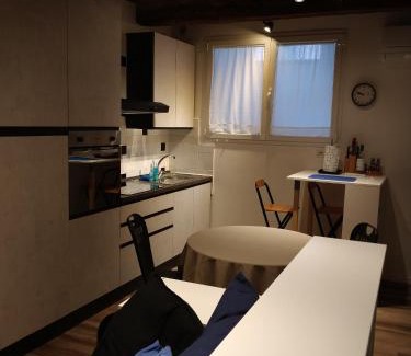 Jesi Apartment | Isi GuestHouse 29