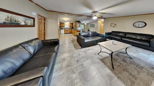 Put-in-Bay House | Island Club #98