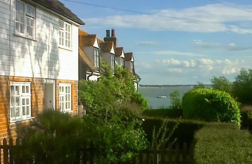 West Mersea House | Island Cottage