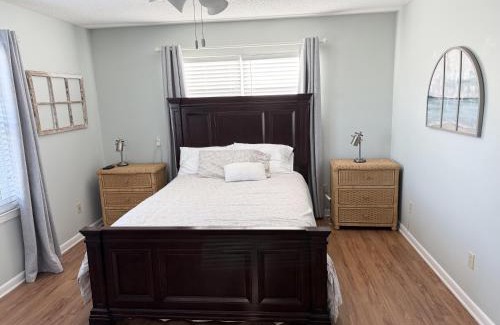 Navarre Beach House | Island Cottage townhouse