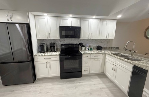 South Island Condo | Island End Paradise - 2 Bedroom Beachfront