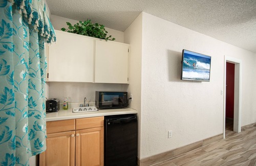 Venice Hotel | Island Sun Inn & Suites - Venice, Florida Historic Downtown & Beach Getaway