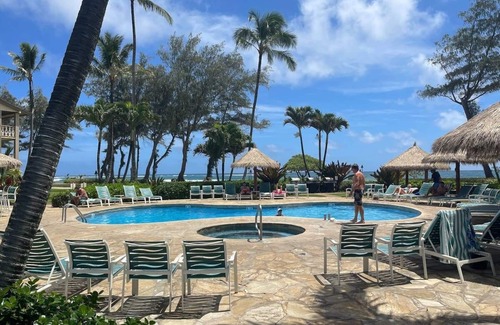 Wailua Apartment | Islander on the beach Unit 156 - Partial Ocean View