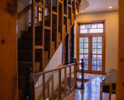 Gilgit House | ISLE OF HIGHLAND TOURS Guest House