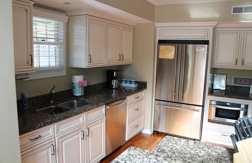 Isle of Palms House | Isle of Palms Steps from the Beach, Great Family Location