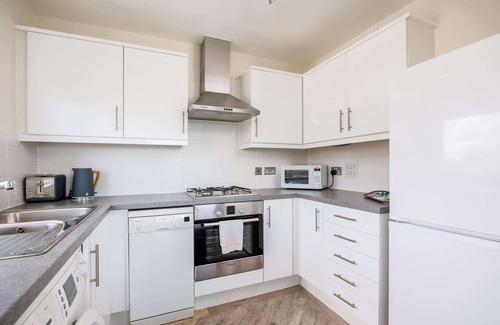 Hamworthy Apartment | Isle View - Large Corner Balcony With Harbour Views