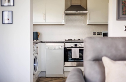 Hamworthy Apartment | Isle View - Large Corner Balcony With Harbour Views