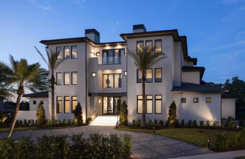 Reunion House | Isole Villa