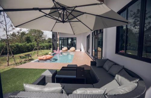 Nong Sarai Villa | Issara Private Pool Villa Khaoyai Villa A