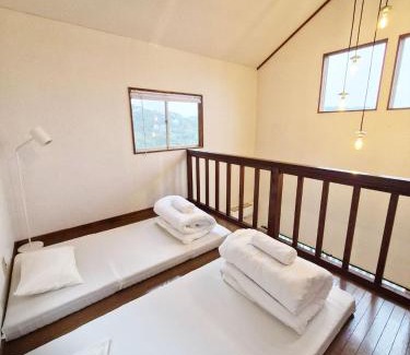 Hinasecho Hinase Villa | ist villa 04 Ocean Escape Sleeps 3