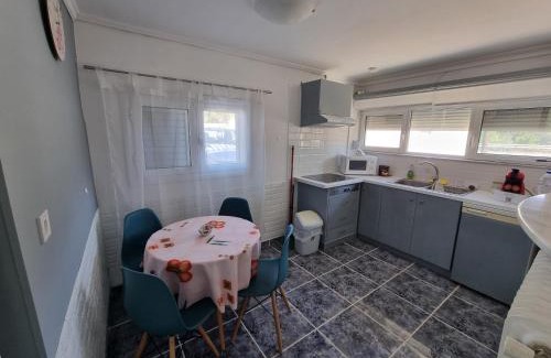 Isthmia Apartment | Isthmus Cuddly Nest