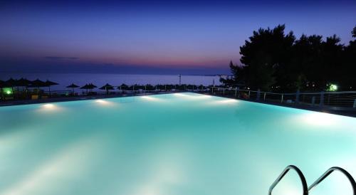 Nea Potidaia Hotel | Istion Club & Spa
