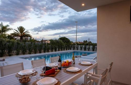 Grottelle Villa | ISULATRAVEL - Villa Nerissa