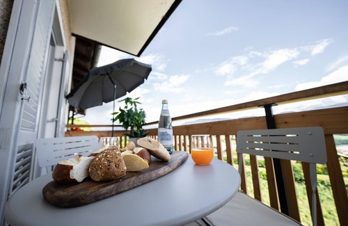 Caldaro Sulla Strada del Vino Apartment | 709A Apartment Schönblick