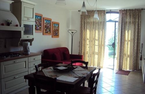 Marti Apartment | Apartment into Tuscany Hills