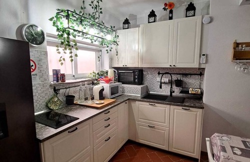 Rosignano Solvay Apartment | Ilmareaduepassi, Accogliente ed Elegante Appartamento a Pochi Passi dal Mare