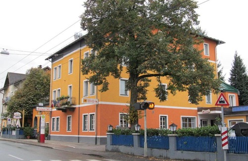 Itzling House | Itzlingerhof Rooms