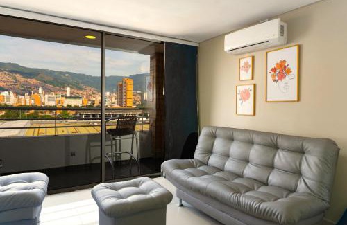 Laureles - Estadio Hotel | Ivanna Jumar ApartaHotel - Laureles Estadio