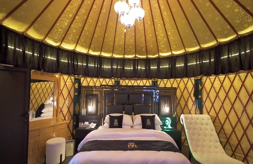 Miandam Hotel | IYI LUXURY INN