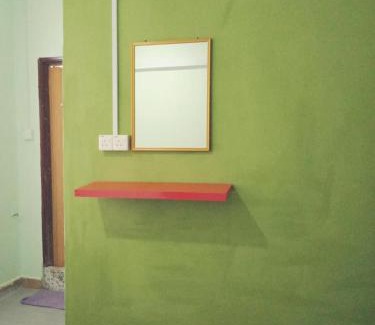 Kampung Nail Hotel | IZ Budget