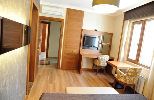 Izmit Hotel | Izmit Saray Hotel