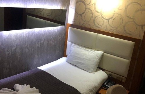 Izmit Hotel | Izmit Saray Hotel