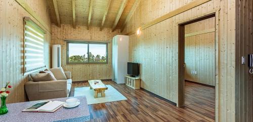 Seongsan House | J&J pension