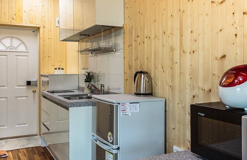 Seongsan Condo | J&J Pension