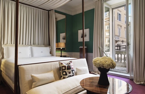 Rione IV Campo Marzio Hotel | J.K. Place Roma