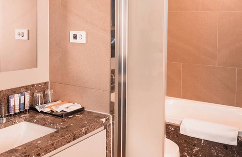 Cheongju Hotel | J-One Hotel