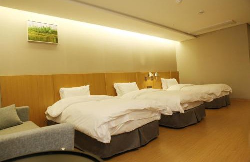 Jinju Hotel | J Square Hotel and Wedding