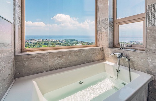 Jungmun Hotel | J View Hotel