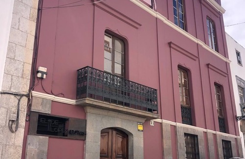 Vegueta Apartment | Jacinta -El 11 de López Botas-.