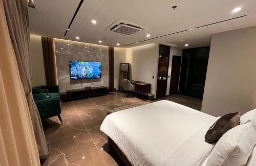 Islamabad Hotel | Jacaranda Heights