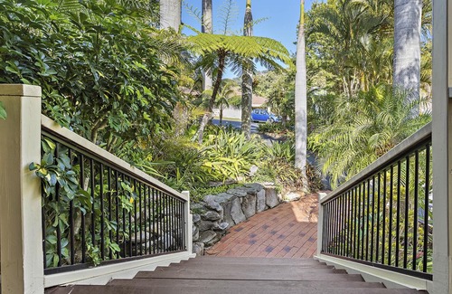 Korora Resort | Jacaranda Villa:Set in tropical gardens, perfect for large groups.