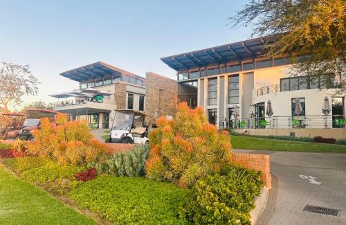 Greater Johannesburg Metropolitan Area Apartment | Jackal Creek Apartment 122